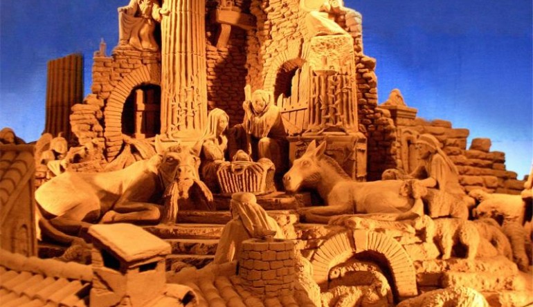 ANCHE QUEST’ANNO LIGNANO PRESENTA “IL PRESEPE DI SABBIA”